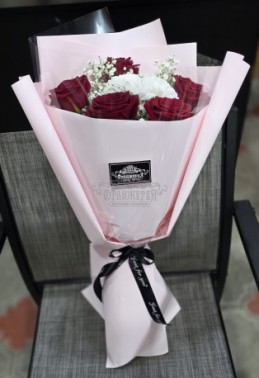 Каскад 5 роз