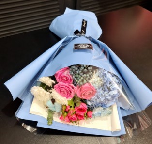 Каскад голубой